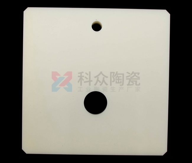 氧化鋁陶瓷件有些什么特點呢？（圖）